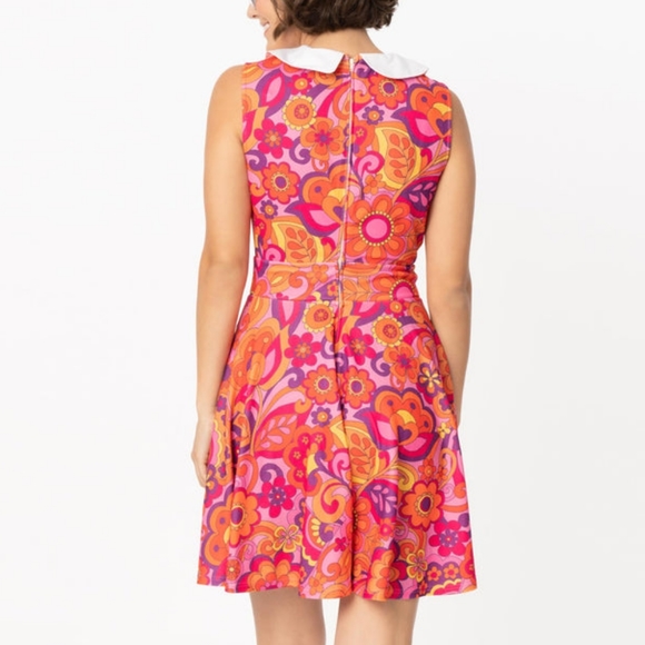 Smak Parlour Pink Far-Out Floral Print Female Forward Fit & Flare Dress Small - Picture 7 of 8